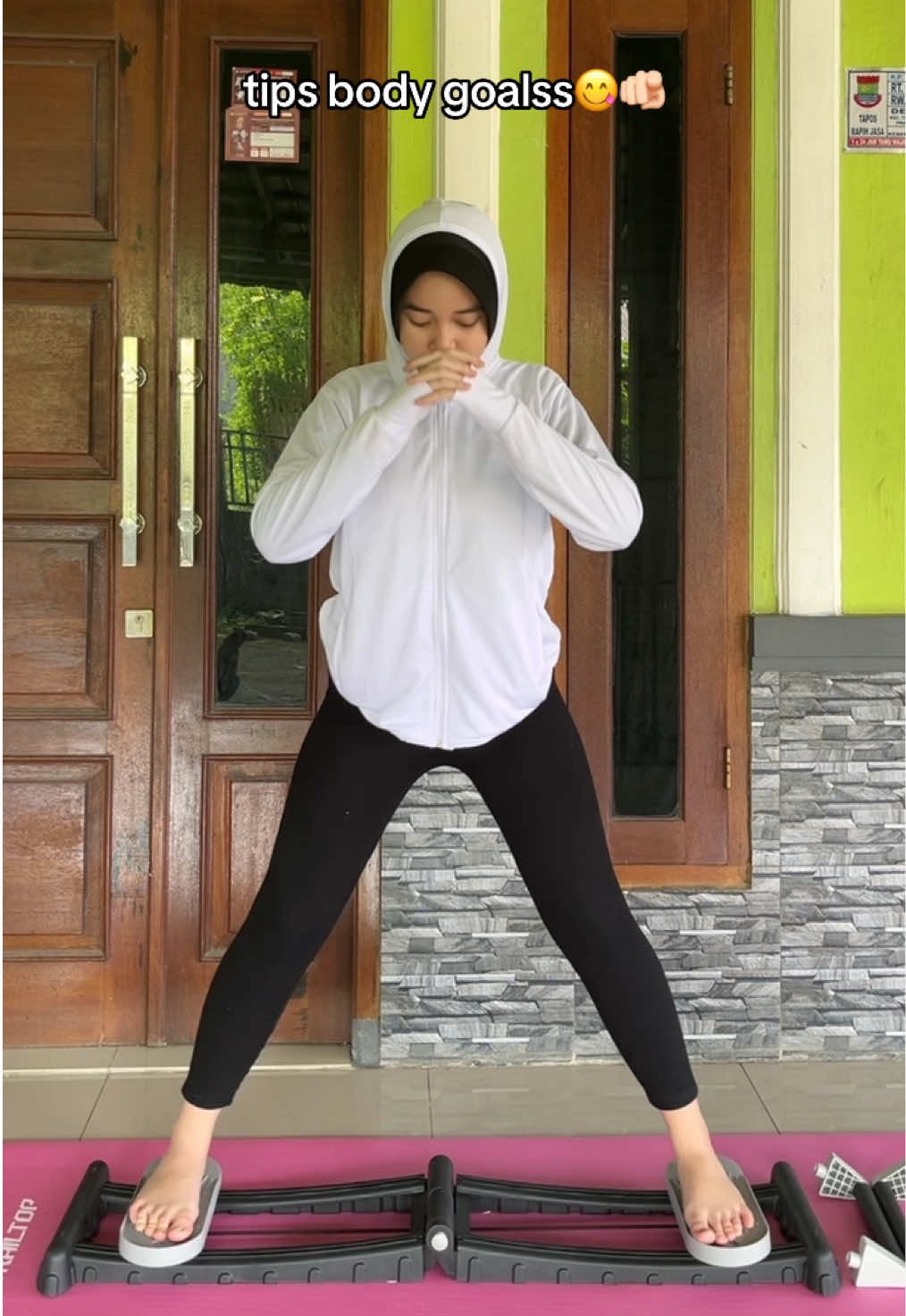ga perlu cape