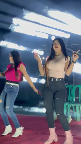 Bila memang harus berpisah #dancerkarnaval #dancersoundsystem #soundhoreg #horegmania_official #foryoupage #malang24jam #fyp @fidellaaaptrr @nadilashella 