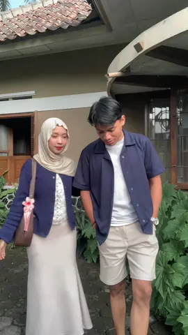 Cocok bngt bajunya✨.    #outfitideas #outfitcouple #bajucouple 