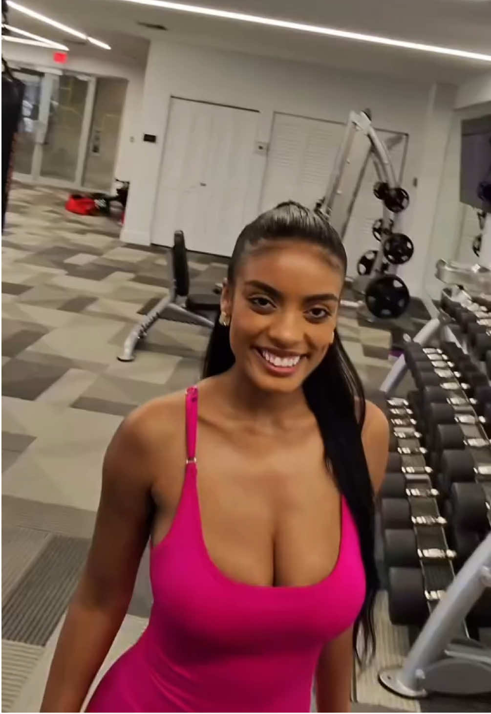 Needed some cardio ngl 😮‍💨 #foryou #viral #deyluhchris #pov #confidence #rizz @Andrea 