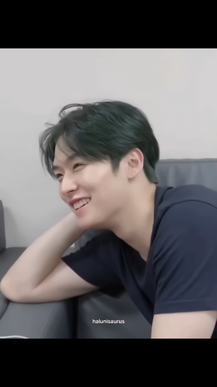 Lee know #leeknow #leeknowstraykids #leeknowedit #straykids #skz 