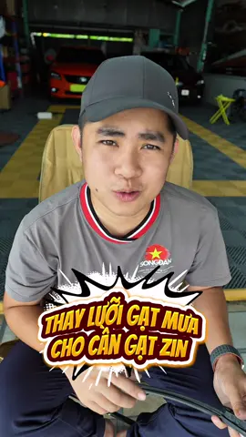 Cần gạt mưa zin xài mới đã anh nào lỡ thay rồi còn dư cặp cần zin tới em! Thay lưỡi gạt mưa xe ô tô đơn giản. ##SongDan##SongDanSaiGon##khanhpaintshop##Khanh_paint##chamxecungkpaint##Trending##fyp