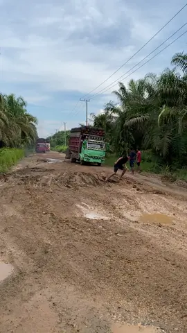 Detik2 hampir terguling 😱😱 