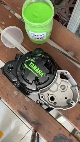Bak kalter rx king🖤💚 . #vaporblasting #sandblasting #powdercoating #vaporblastingindonesia #moxerblasting #fyp #fyppppppppppppppppppppppp #catmotor #rxking 