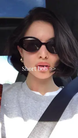 This is your sign to cut your hair 🖤 i have been having the itch again guys help 😭💀 #shorthair #bobhaircut #haircut 