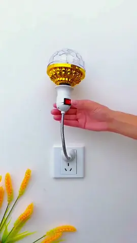 #ColorRotatingLight#gadgets #coolstuff#coolgadgets#homegadgets#favoritefinds#product#shopping#LearnOnTikTok#tiktokmademebuyit#fyp#foryou