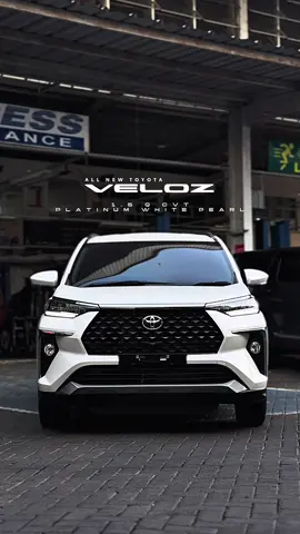 Toyota Veloz 1.5 Q CVT - Platinum White Pearl. When Simplicity Meets Luxury. Pilihan terbaik bagi kalian yang bosan dengan Avanza, pengen 