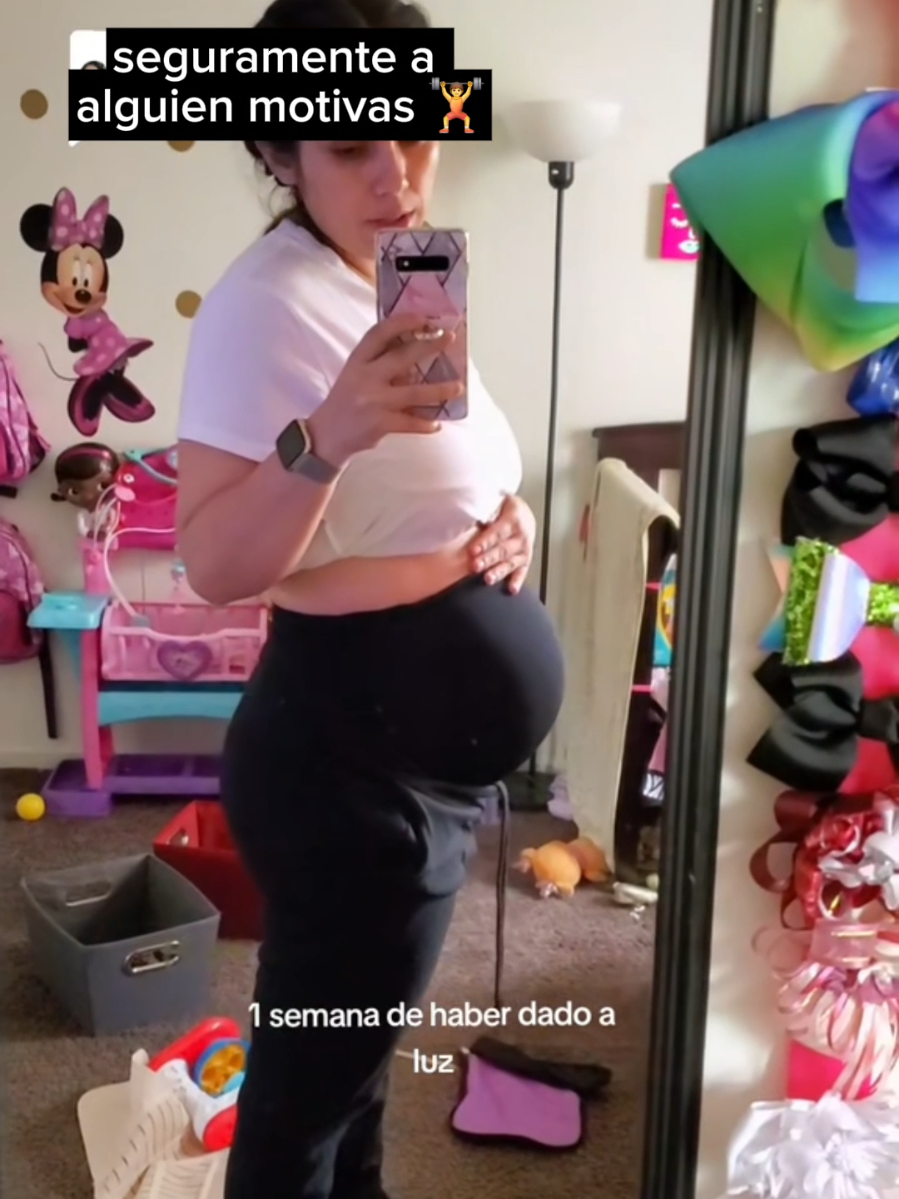 definitivamente a alguien motivaras #motivacion #fitnessmotivation #ejercicio #Fitness #mom #postpartum #beforeandafter #antesydespues #cambiofisico #masamuscular #bajardepeso #parati #momof3 