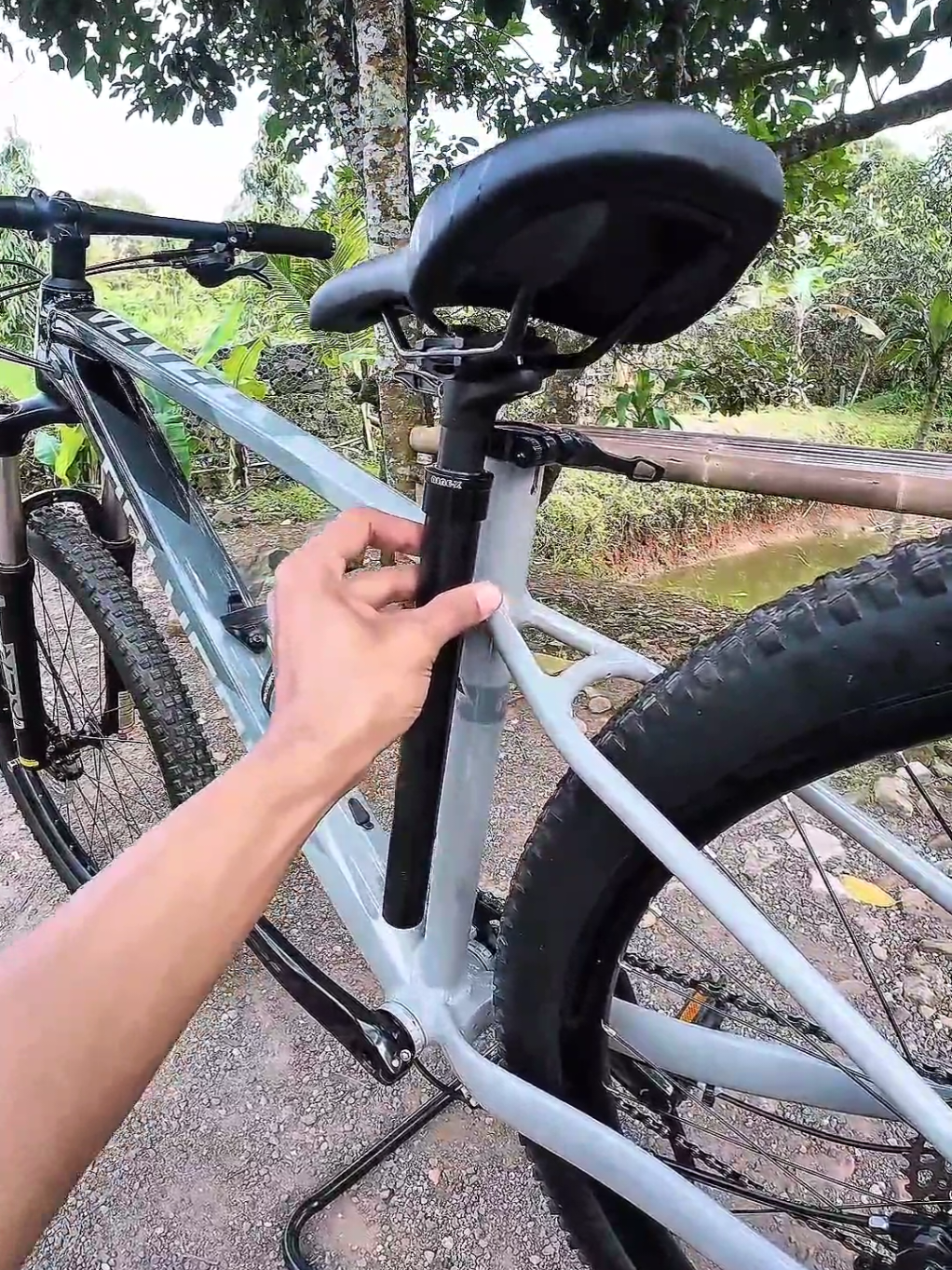 Seatpos Hidrolik buat sepeda #seatpost #hidrolik #sepeda 
