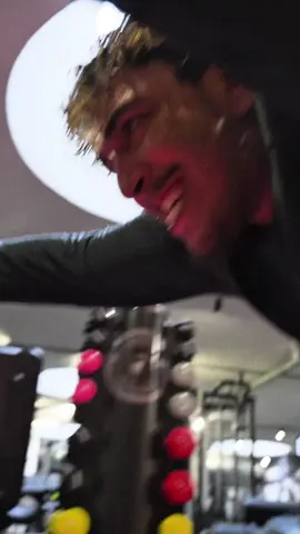 On va essayer d’envoyer à la salle Twitchh: Flamby 