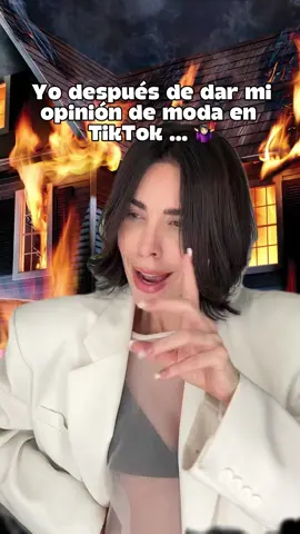 😂😂😂 así me siento cada que abro la boca ya 😂😂😂😂 #divalomas #latiafashionista #divalomasstyling #destacame #viral #asesoriadeimagen #styling #latiafashionista #modaentiktok #tiktokmoda #fashiontiktok #TikTokFashion #niurkamarcos #frasesdeniurka 