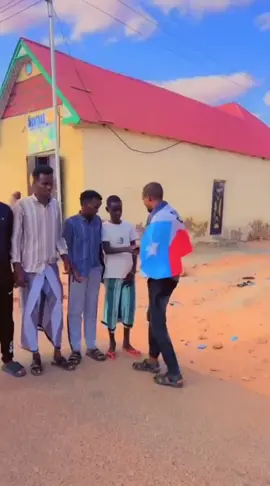 soodhawayn iyo marxabayn buulo bacleey dhanka muuqaal samaynta@Omar Baari 🙋‍♂️🦁🫡💎  #shiiqaallobage🇸🇴🇾🇪 #loobook #tiktok #somalitiktok #muqdishotiktok🇸🇴🇸🇴❤ 