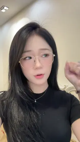 Cầm nhẫn cưới trên tay #viral 