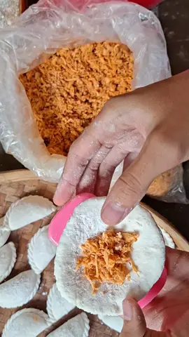 cireng ayam suwir frozen food sudah bisa diorder ya kakak ku😍#ayamsuwir #cirengviral #cirengisi #velocity 