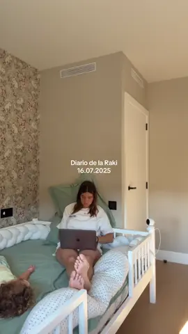 Diario de la Raki miércoles 16.07.2025 💕✨! Sofia está mucho mejor, aunque aún está un poquito enfermita así que se queda en casa, y voy al Corte Inglés a comprar pescado supermercado! Y voy a buscar el uniforme del año que viene de Sofi que Peñita
