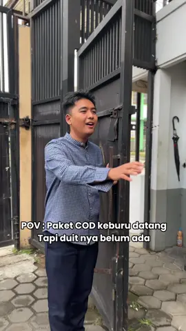 Duitnya ready 2 hari lagi, kenapa lu datang lebih awal 😭🙏