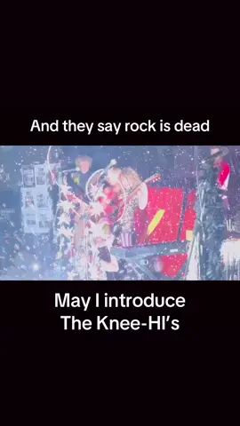 Dirty, grimy rock n roll #rockband #musicianlife #band #1970s #1960s #vintagestyle #glamrock #garagerock @The Knee Hi’s 