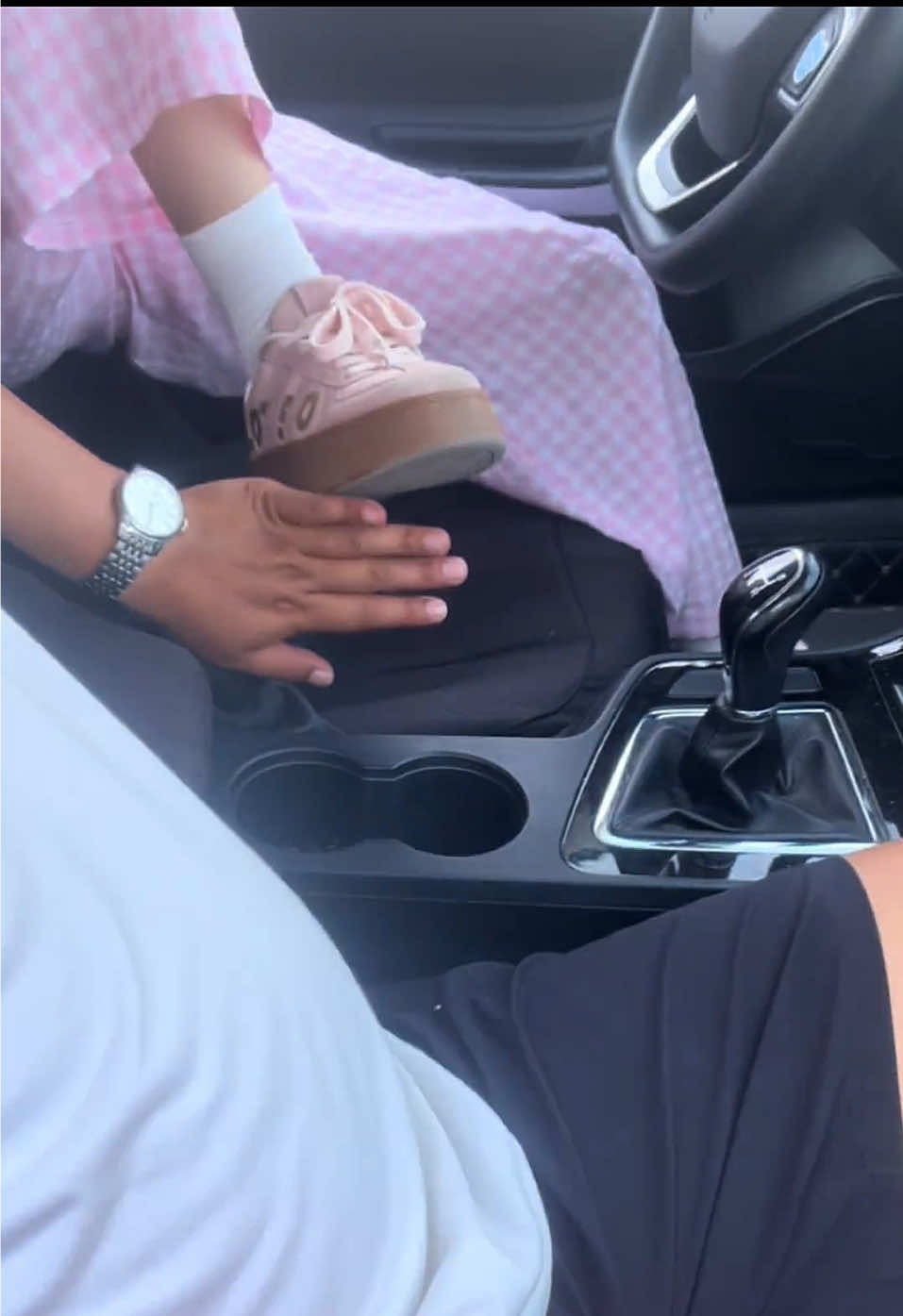 Thầy bảo: Em là thử thách lớn nhất trong sự nghiệp dạy lái của thầy 🤣🚗 #xeyeureview #trollxe #hoclaixe 