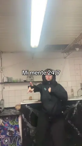 Sanguchito de miga y mi mente 24/7 jsksjsks