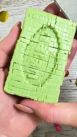 Cutting soap cubes 💚#soapcutting #oddlysatisfying #satisfying #ASMR 