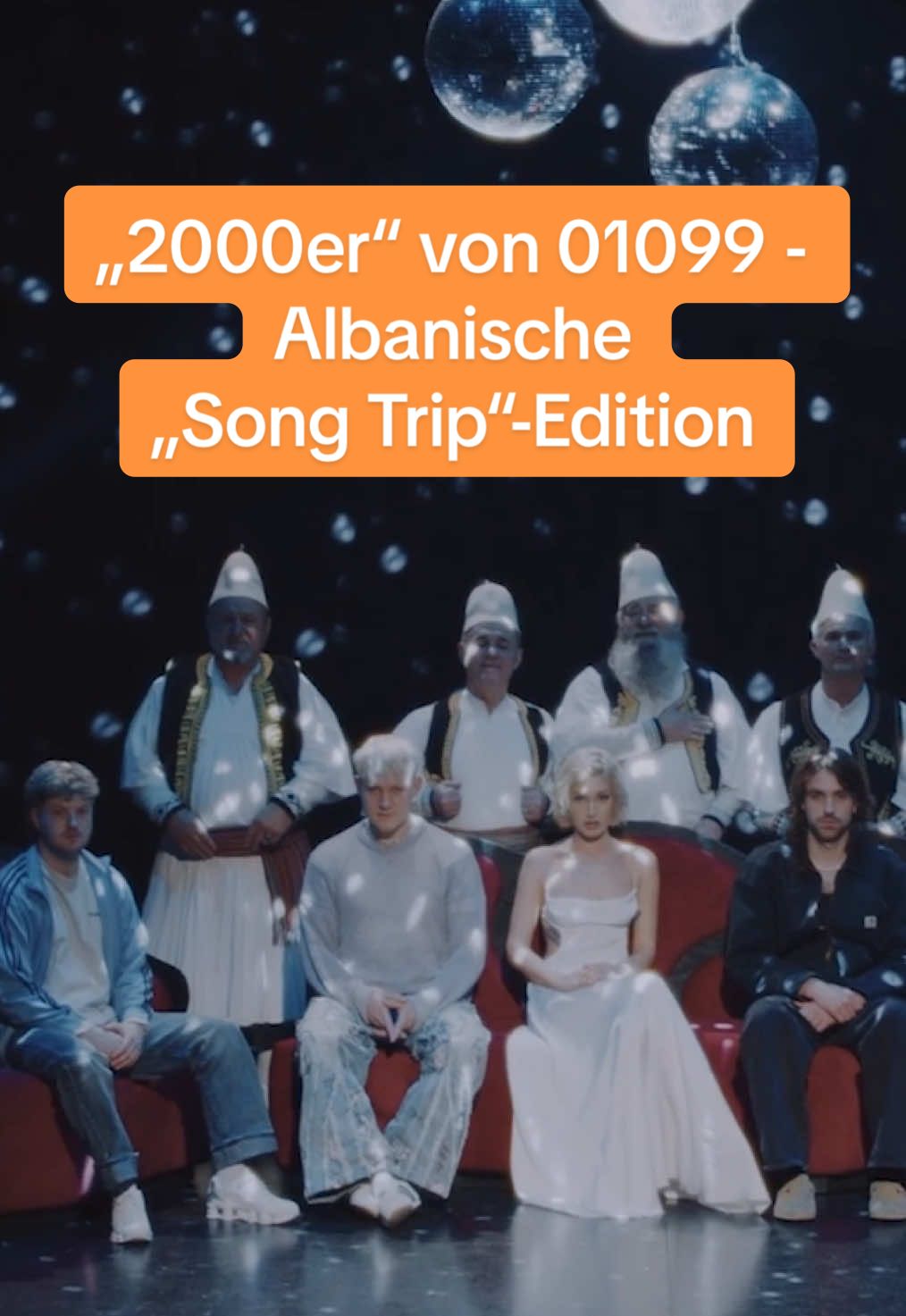 Antwort auf @Jojo Lein🦒   ZDF ist kein Musiklabel 👉👈 Aber auf TikTok können wir euch das trotzdem nicht vorenthalten! 🧡 💻 Die Jungs von 01099 reisen in „Song Trip“ nach Albanien, um dort ihren Hit „2000er