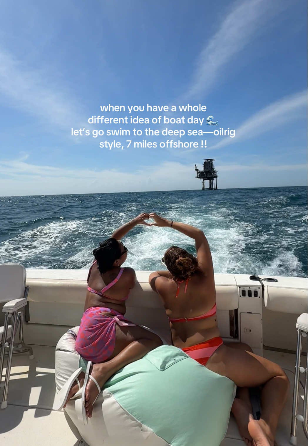 the adrenaline rush was SO  unreal 😭😭 s/o to Captain Al for the wildest adventure, this was too FUNN would 100% do it again & again! Haha  #deepsea #boatday #cctx #corpuschristitexas #oilrig 