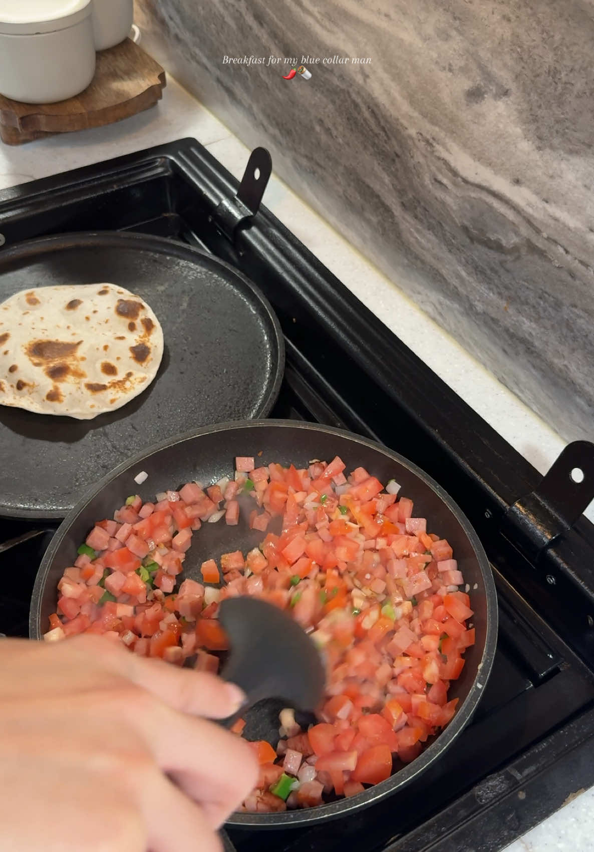 Happy Wednesday bestiesss🥰🥰  #foryoupage #fyp #foryou #fypage #fy #fypシ #bluecollarlife #rvlife #bluecollarman #breakfast #breakfastideas #breakfastrecipes #breakfasttime #heb @H-E-B 