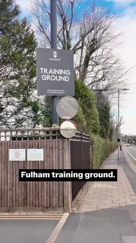 Cross bar challenge with smith Rowe 🎬 Huge thank you to @fulhamfc for welcoming me & my boys to do cross bar challenge & for sharing such valuable advice & encouragement.  PS: cross bar challenge anyone 😏