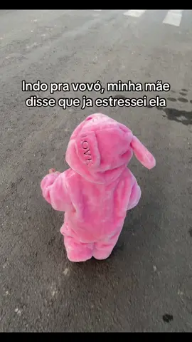 Ursinho mais totoso🤌🏻🥰 #bebestiktoks #urso #baby #bebe #fantasia #humor #meme #viralizada #explorar #foryou #fyp #baby #rosa #maternidaderealhumor #maternidade #vovo 