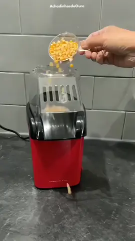 🍿 Saudável e prática Quer pipoca quentinha, crocante e sem óleo? 😍 A pipoqueira elétrica faz isso em minutos! Sem sujeira, sem gordura e com muito sabor! 🔥 Com a pipoqueira elétrica sem óleo, é só ligar e pronto! Mais saúde, mais praticidade, mais sabor! 😍🍿 Corra e garanta já a sua 📦 #pipoqueira #eletrica #cozinha #praticidade #saudavel #top 