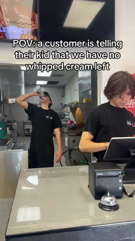 we are kid friendly trust 😁#undergroundburger #bestburgers #kidfriendly #kids #fyp #foryoupage #fypシ #trending #trending #viral #queencreek #arizona #goofy #workinghard #prank #xyzbca 