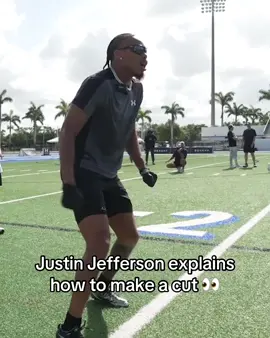 Every wide receiver should be watching this rn 🔥 LINK IN BIO FOR THE FULL VIDEO 🍿 @Under Armour US @uanext #justinjefferson #football #wr #nfl #underarmour 