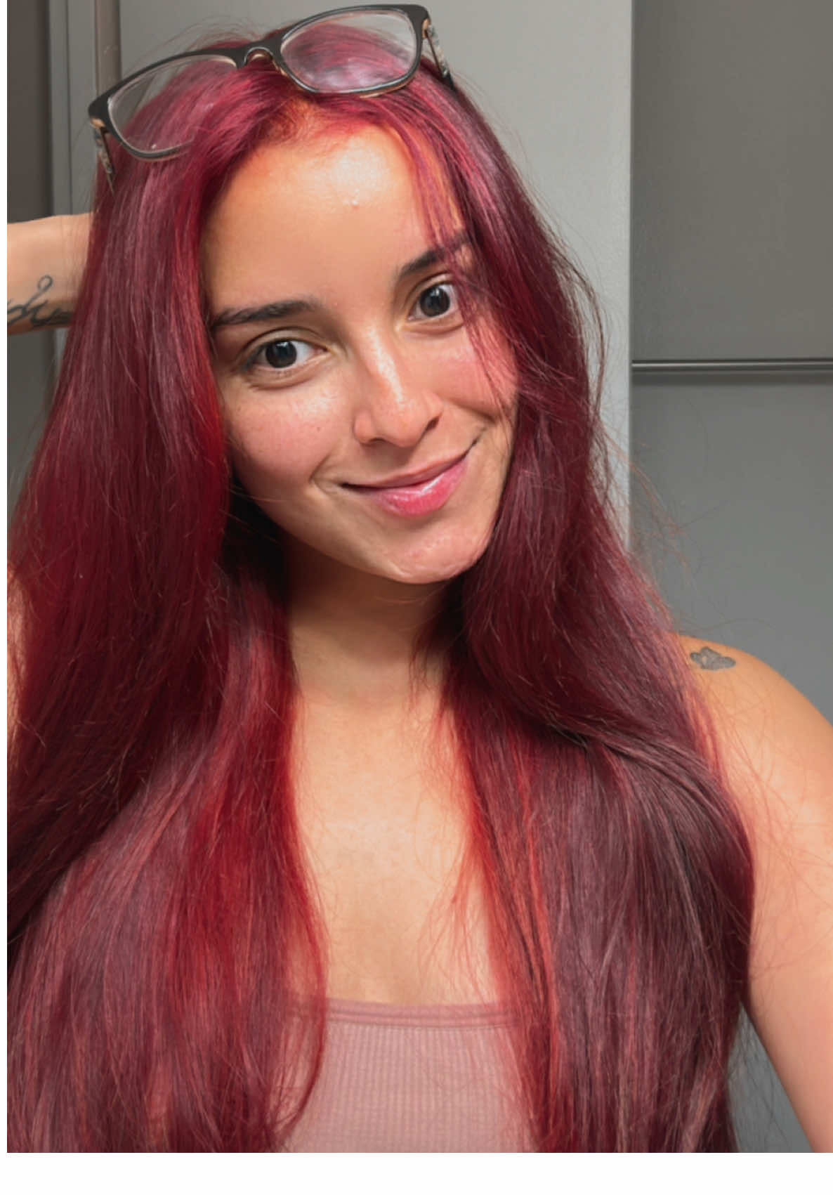 Un Poquis…🤭😬 #hair #red #cherryred #beauty @Roxana Marquez 