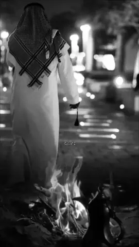 ياقلب تكفى لا تبين جروحك 