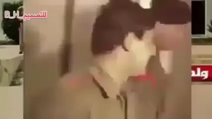 تعذيب حسين كامل صهر صدام حسين قبل قتله .. و بأشراف مباشر من صدام حسين نفسه . هذا الذي خاطب الامام الحسين عليه السلام انت حسين واناحسين  فسلط الله عليه من هو اظلم منه  ما اقساكم يابعثيين  والسفهاء يسمونه الزمن الجميل قبحا لكم ياجهله هكذا كانوا يفعلون بالاحرار من الشعب العراقي