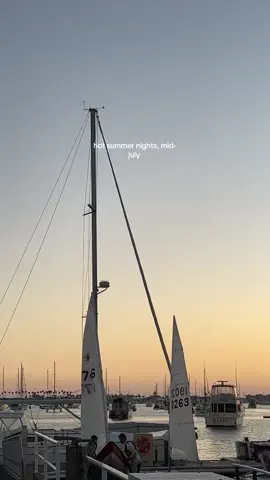 i miss california🥺😣 i hope to go back soon in august😏💞🙌#midjulysummernights #california #hotsummernights #hotsummer #beach #ocean #sunset 