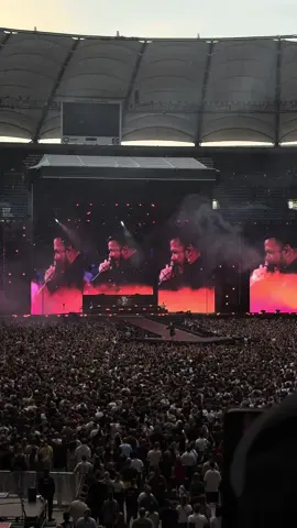 Thunder • Imagine Dragons • Loom Tour •  #foryoupage #foryou #concert #hamburg #imaginedragons #thunder @Imagine Dragons 