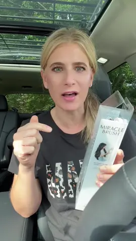 The Viral Miracle Brush! Check out NOW trust me! @HAIRtamin #miraclebrush #hair #hairtok #besthairbrush #haircare #tiktokmademebuyit #tiktokshopcreatorpicks #dealsforyoudays 