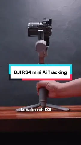 Mau ngonten tapi bingung cari gimbal yang pas, nah ini solusinya 👌🏻 DJI RS4 Mini AI tracking. #gimbal #gimbalstabilizer #dji #stabilizer 
