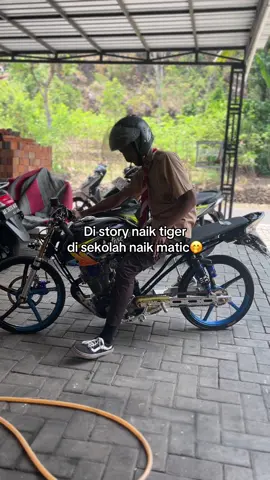 cuma adik