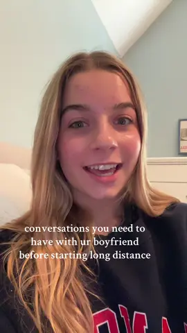 as a girlie who lives 1000+ miles from her bf during the school year i’ve got ALL the long distance tips! #longdistancerelationship #longdistance #longdistancetips 