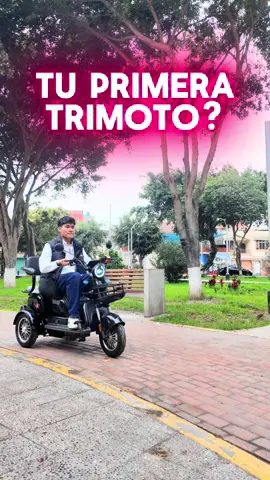 Estas buscando una trimoto?  Te dejo esta opción económica y flexible.  Solicita los Colores al 907 129 513 ✅ #trimotoelectrica #trimoto #motoelectrica #productosnovedosos #peru #motoscooter #cuatrimotos 