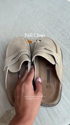 #dealsforyoudays #clogs #fallfashion #leggingsoutfit 