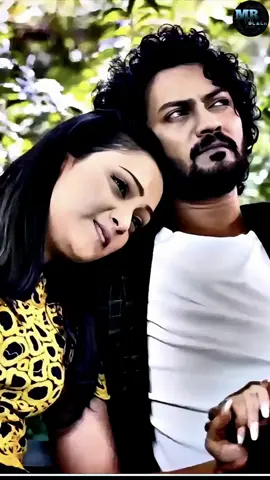 මේ ලෝකෙ ආදරේ කරන කිසිම කෙනෙක් වෙන් වෙන්න හොද නෑ 😔😔😔 drama :- රොකී #MRBlack #dramatiktok #srilanka #viralvideo #flypシ 