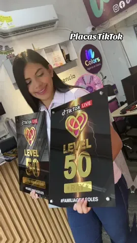 📈 ¿Subiste de nivel en TikTok? ¡Mira estas placas en acrílico cristal con detalles en espejo! ✨ Elegantes, únicas y hechas a tu medida. 💡 Un recuerdo hermoso para mostrar tu crecimiento Crea la tuya en @incolorsagencia #TikTokPlaca #NivelAlcanzado #AcrílicoBonito #DecoraciónTikTok #incolorsagencia #levelup #tiktok 