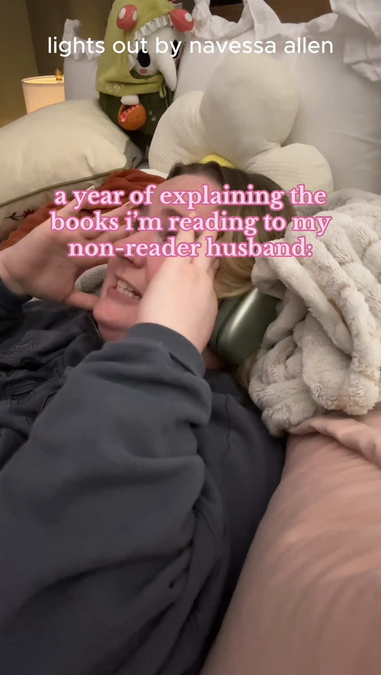 is anyone else in a reading slump? #BookTok #booktoker #bookish #bookrecs #bookreviews #bookreviewer #bookishhumor #bookishthoughts 