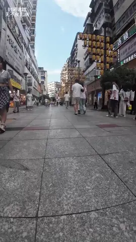 爸爸妈妈最爱我