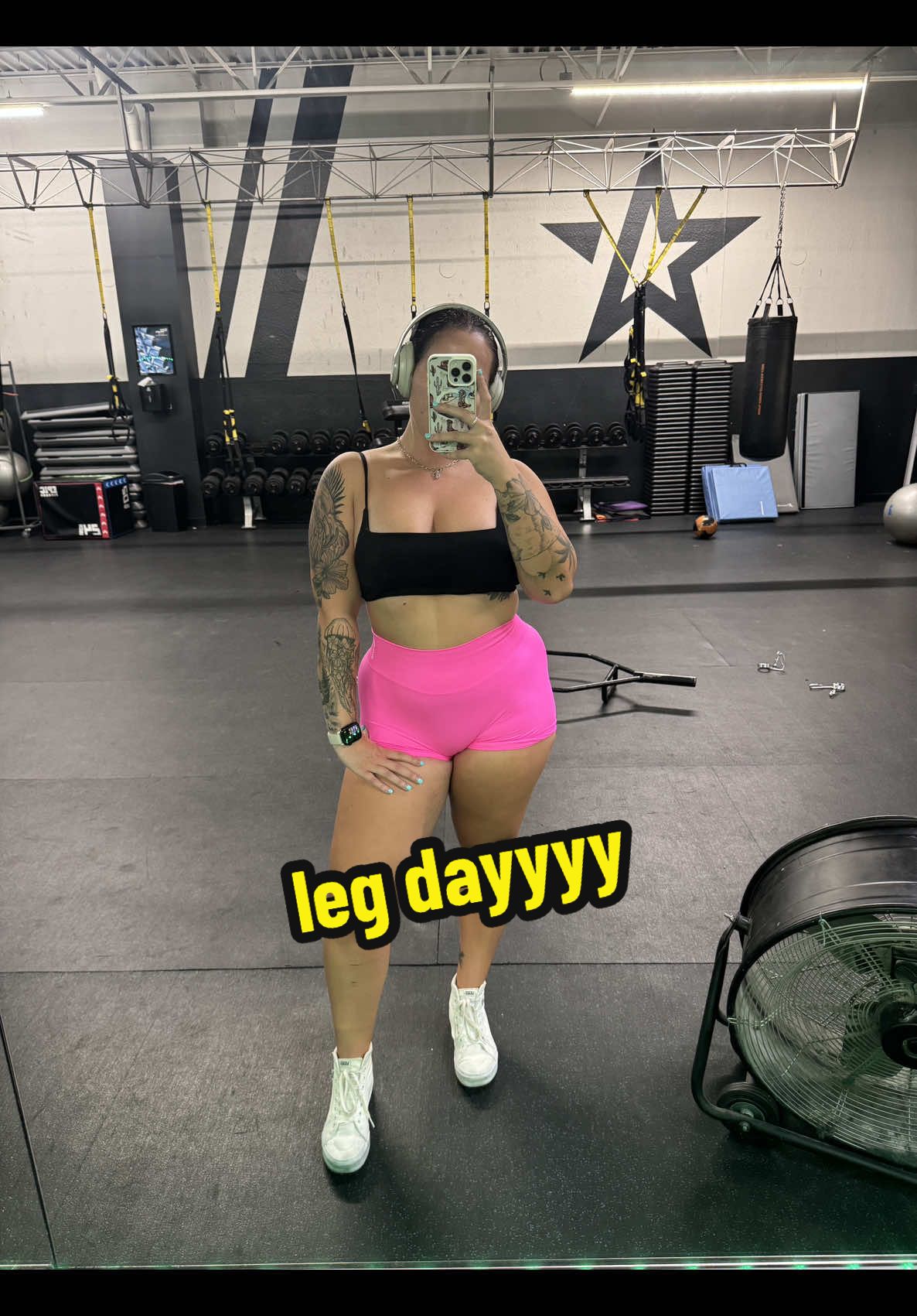 leg day ❤️‍🔥🍑 #fyp #foryou #foryoupage #legday #gluteday #gymmotivation #girltok #GymTok #glutesworkout #gluteworkout #glutes 