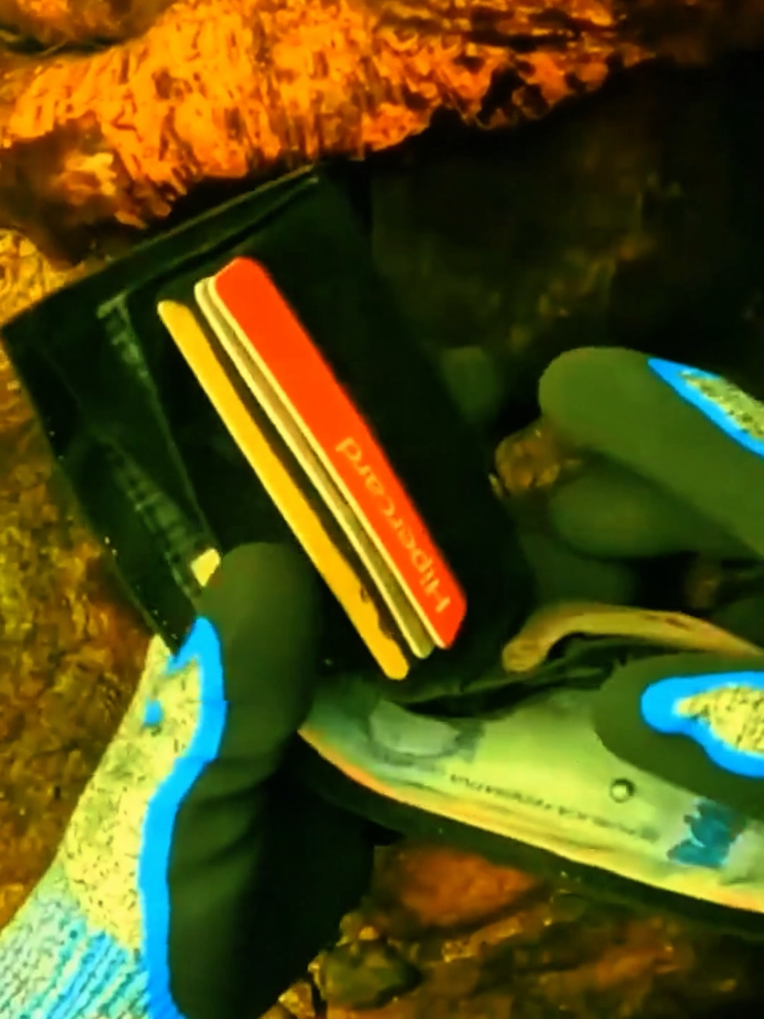 #scubadiving #satifyingvideo #asmrtingles #asmrsounds #asmrtiktoks #satisfying #satisfy #asmr