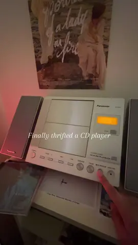 I’ve been looking for a cd player that fits my tiny shelf for ages. My time has finally come 🫡 #thrifted#thriftfinds#cdplayer#cds#panasonic#sade#physicalmedia#fyp